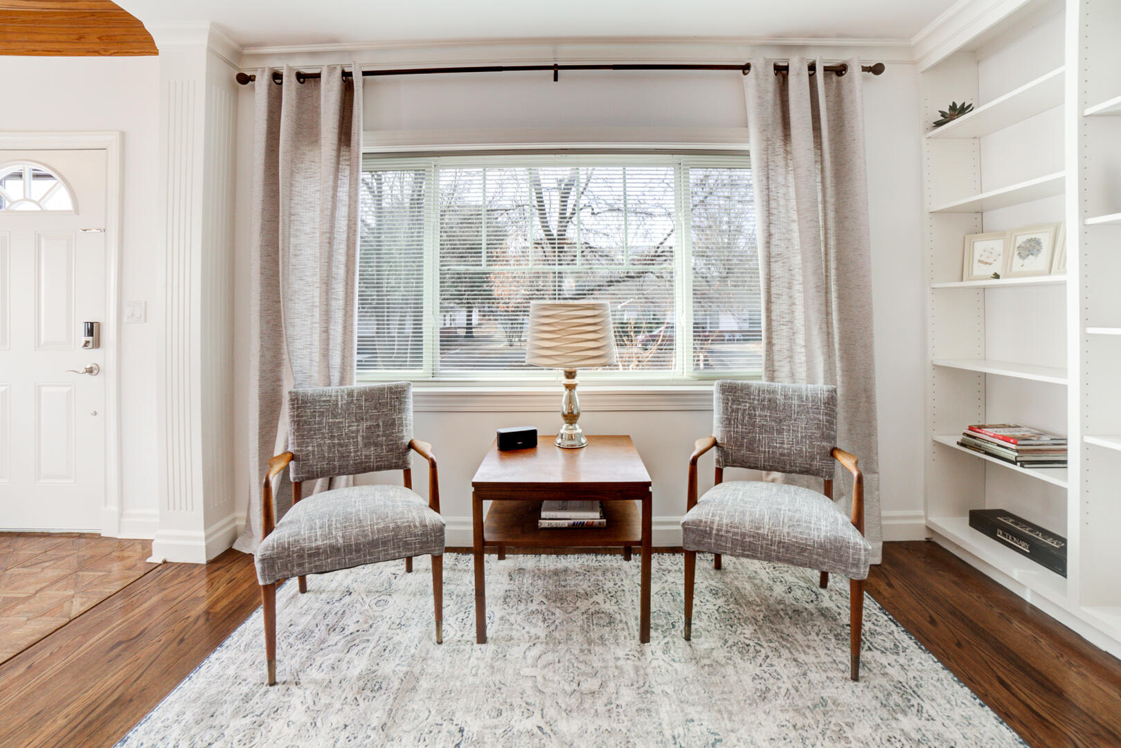 Cozy Reading Nook tulsa-vacation-rental-reading-nook.jpg